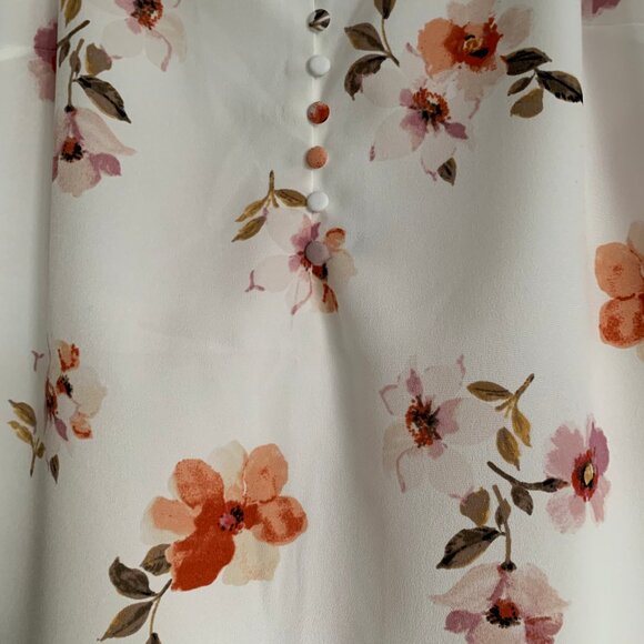 Pretty Floral Camisole - Picture 5 of 9